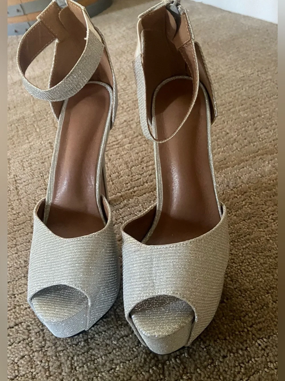 Silver Glitter Platform Peep Toe Stiletto Heels w/ ankle strap size 9